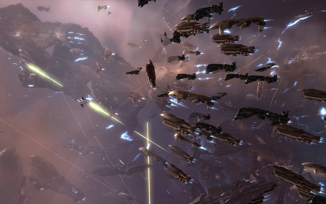 В EVE Online в звездном сражении приняли участие три тысячи пилотов